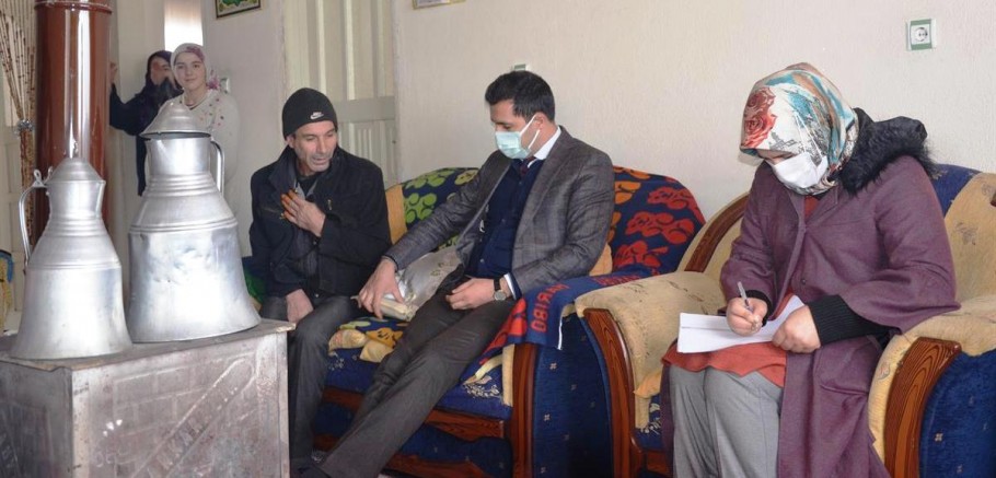 Kaymakam İlidi’den İhtiyaç Sahibi Ailelere Ziyaret