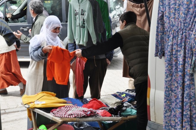 BAYRAM ALIŞVERİŞİ CEP YAKIYOR