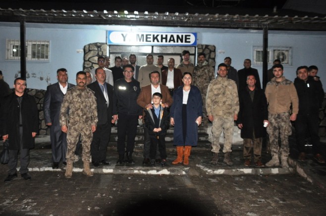 GÜVENLİK GÜÇLERİNE VE AİLELERİNE İFTAR YEMEĞİ