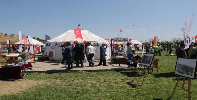 Ahlat'taki Malazgirt kutlamaları coşkuyla devam ediyor