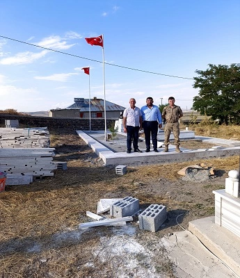 Sarıpınar’da şehit mezarları onarılıyor