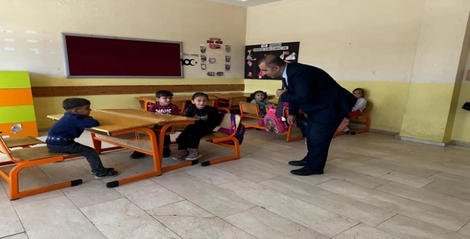 Bulanık İlçe Milli Eğitim Müdürü Tunçel’den Köy Okullarına Ziyaret