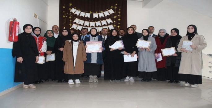Genç Nida Hafızlık ve Kur'an-I Kerim'i güzel okuma yarışması Muş finali Bulanık'ta gerçekleşti