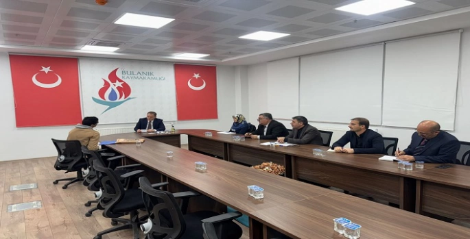 Bulanık'ta 'Halk Günü' toplantısı yapıldı