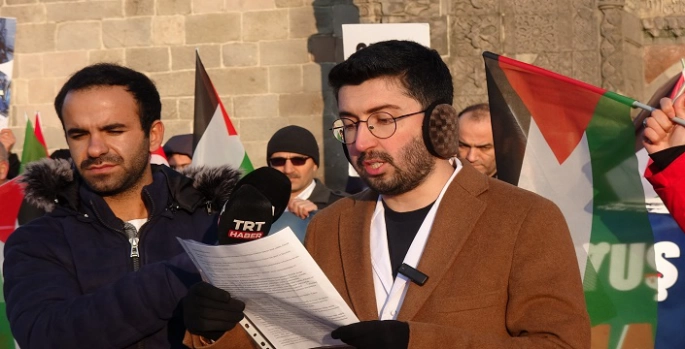 Sağlık çalışanları protesto yürüyüşleri 55’nci haftada da sürdürdü