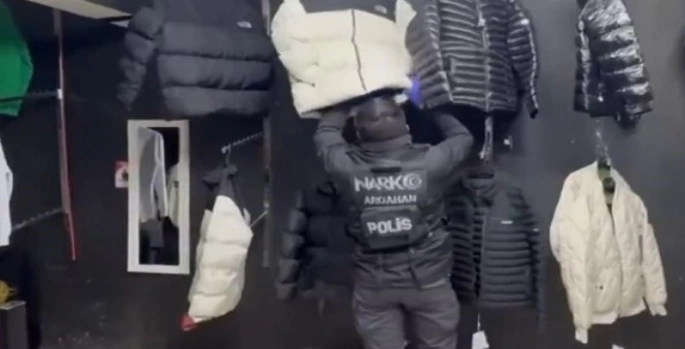 Uyuşturucu operasyonunda 2 tutuklama
