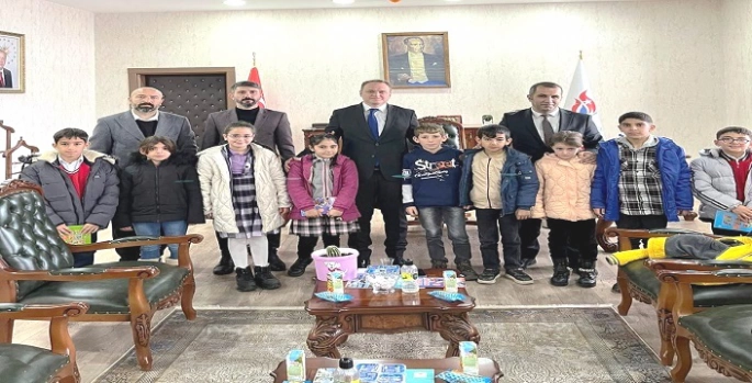 Bugünün küçükleri yarının büyüklerinden anlamlı ziyaret