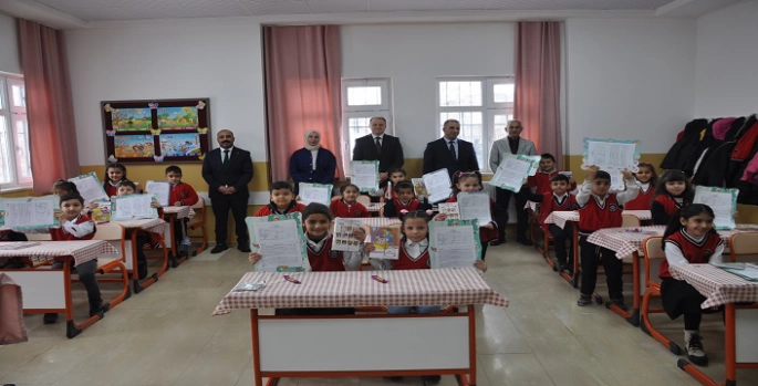 Bulanık’ta 18 bin öğrenci karne aldı