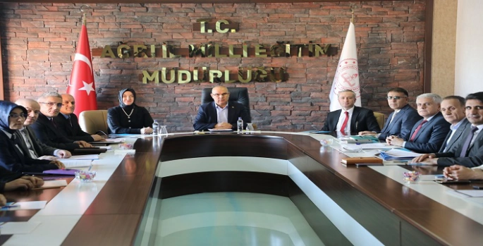 Ağrı’da 'Okulum Beni Bekler' projesi
