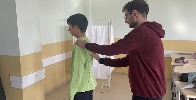 Malazgirt'te skolyoz taramaları sürüyor