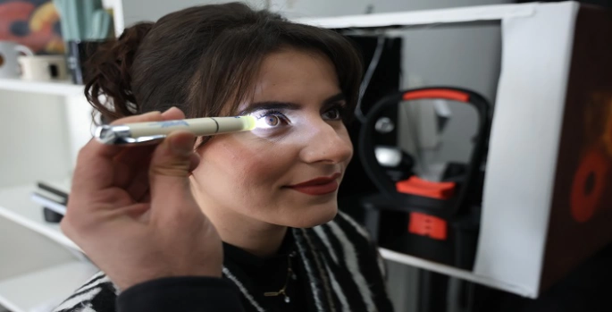Sevgililer Günü'nde en gözde hediye iris fotoğrafçılığı