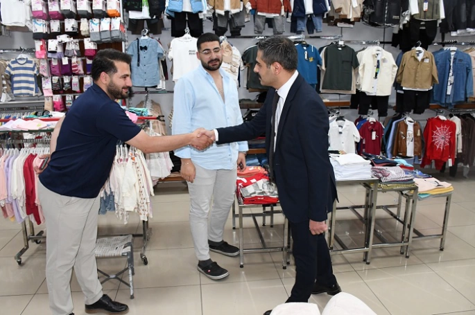 Varto’nun Yeni Kaymakamı Abdulkadir Işık Esnafla Buluştu