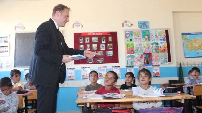 Bulanık Kaymakamı Ömer Övünç Koşansu’dan Eğitime Destek Ziyareti