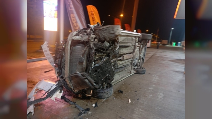 Muş'ta iki otomobil çarpıştı, 2 kişi yaralandı