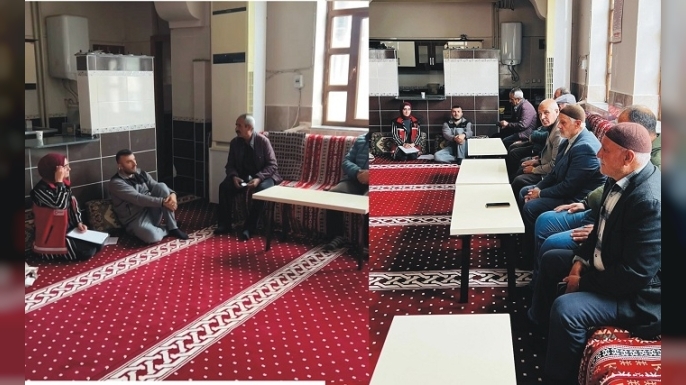 Rüstemgedik’te Yaşlılara Saygı Söyleşisi Gerçekleştirildi