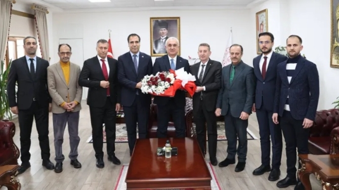 Esnaf Odası Başkanlarından Vali Çakır’a Ziyaret