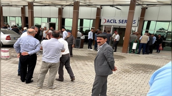 Malazgirt’te Traktör Faciası: 15 Yaşındaki Çocuk Yaşamını Yitirdi