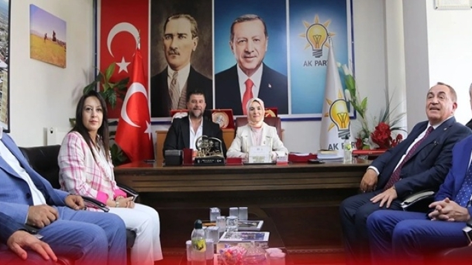 Aile ve Sosyal Hizmetler Bakanı Göktaş’tan AK Parti Muş İl Başkanlığı’na ziyaret