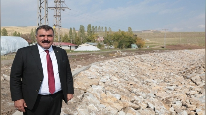 Korkut'ta 950 Milyonluk Dönüşüm: Gölet Başından TOKİ'ye, Asfalttan Bankaya İlçenin Çehresi Değişiyor