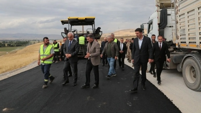 Muş’ta Köy Yollarına 580 Milyon TL’lik Dev Yatırım
