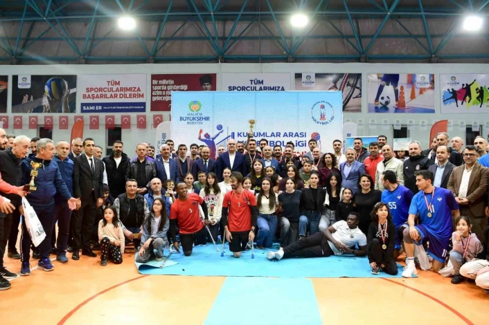 Türkiye-Danimarka voleybol milli maçı Malatya'da oynanacak