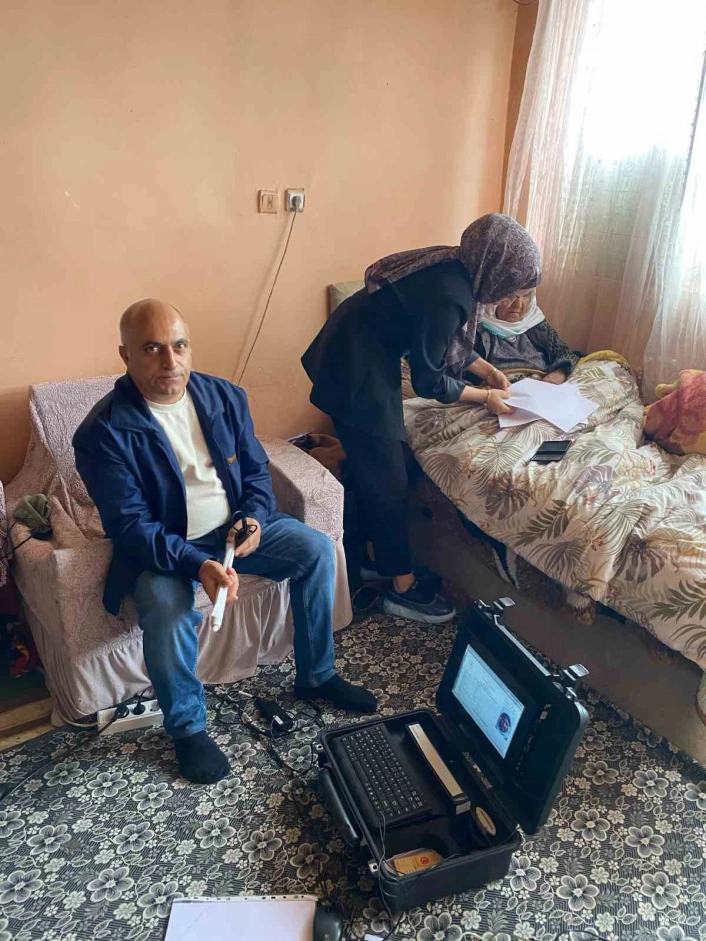 Doğubayazıt'ta 75 vatandaş yerinde kimlik hizmetiyle buluştu