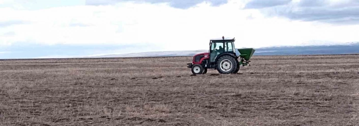 Kars Akyaka'da çiftçiler 'Vira Bismillah' dedi