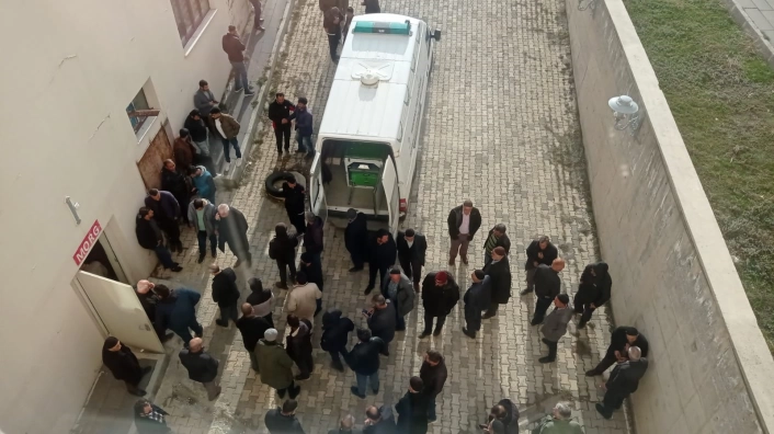Kayalıktan düşen şahıs hayatını kaybetti