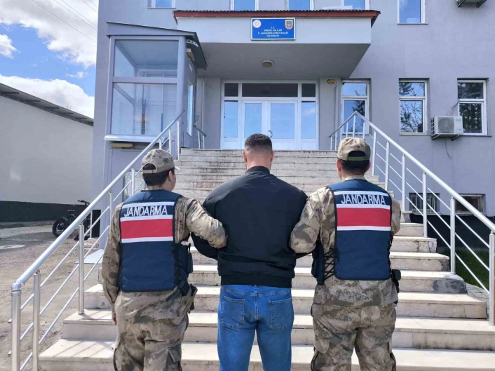 Bingöl'de kesinleşmiş hapis cezası bulunan şüpheli yakalandı