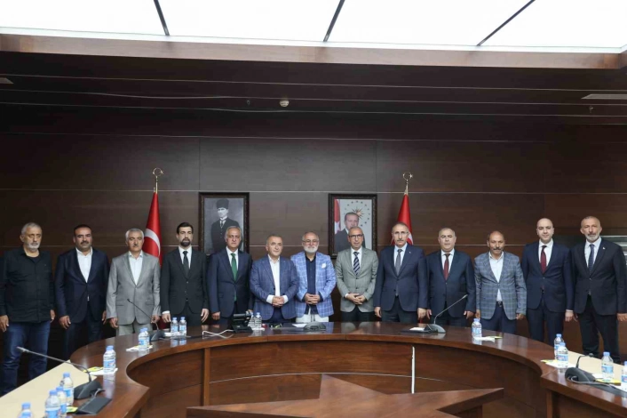 Elazığ'da yerel ürünlerin uluslararası pazara açılması için protokol imzalandı