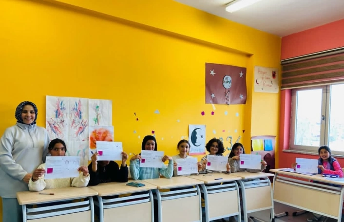 Gençler hadislerle kardeşliği keşfetti
