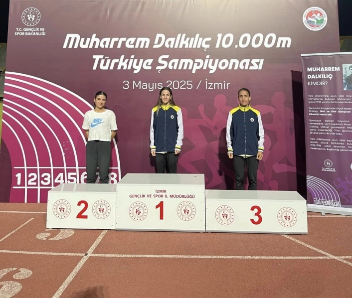 Muş'lu atlet Derya Kunur, Türkiye üçüncüsü oldu