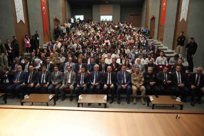 Muş’ta ‘Aile Çalıştayı’ düzenlendi
