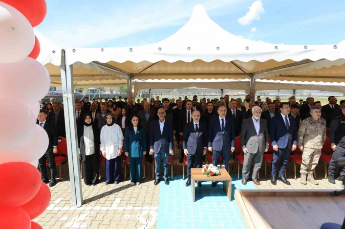 Şırnak'tan Bingöl'e kitap kardeşliği