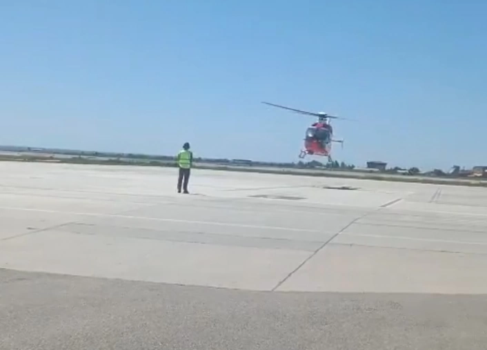 Solunum sıkıntısı yaşayan bebek ambulans helikopterle Van'a sevk edildi