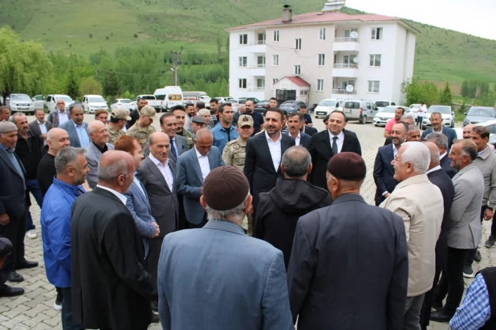 Tatvan'da bölgesel muhtarlar toplantısı yapıldı