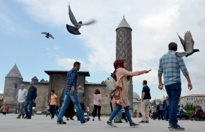 Yaz geliyor, cilt kanserine dikkat