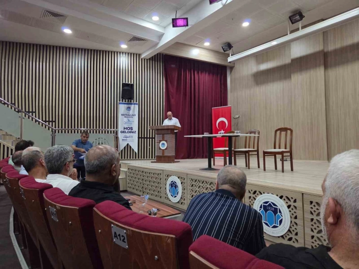 Battalgazi Belediyespor'da kongre tamamlandı, başkanlık koltuğu el değiştirdi