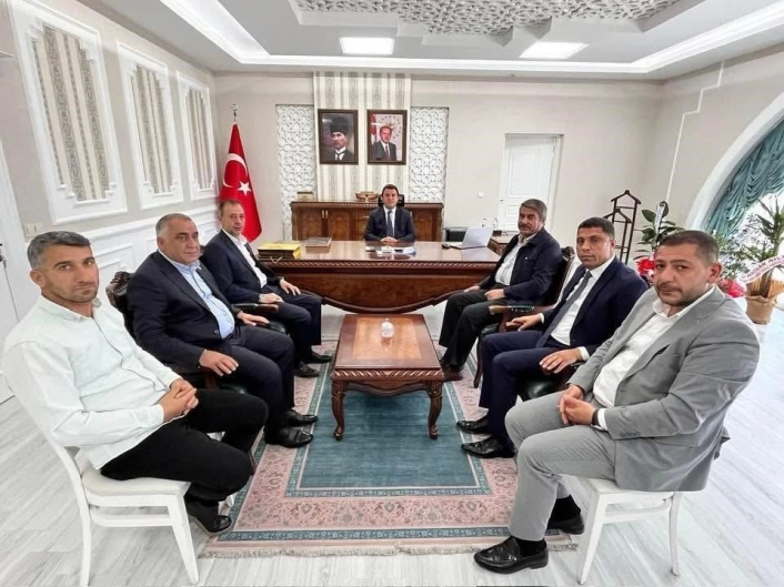 Belediye Başkanlarından Kaymakam Dertlioğlu'na ziyaret