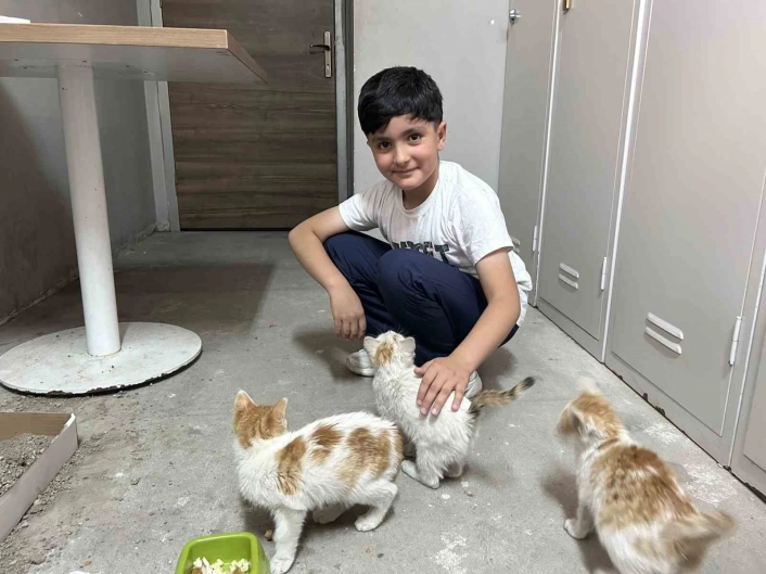 Diyadin'de öğrencilerden örnek duyarlılık