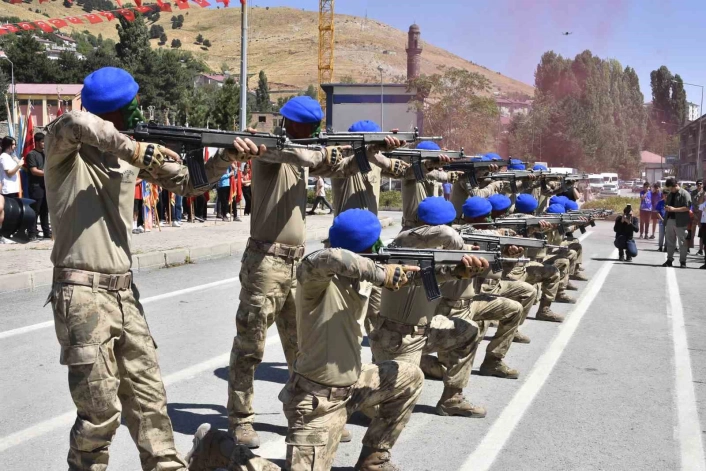 Bitlis'in düşman işgalinden kurtuluşunun 109uncu yılı kutlandı