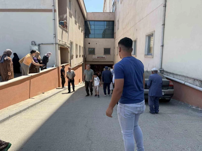 Iğdır'ın Tuzluca ilçesinde silahlı saldırı: 1 kişi hayatını kaybetti, 1 kişi yaralı