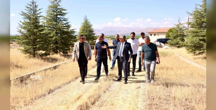Akçadağ’da yeni mezarlık alanı için çalışmalar başlatıldı