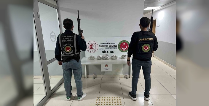 Dilucu Gümrük Kapısı’nda 4 kilo 980 gram eroin ele geçirildi