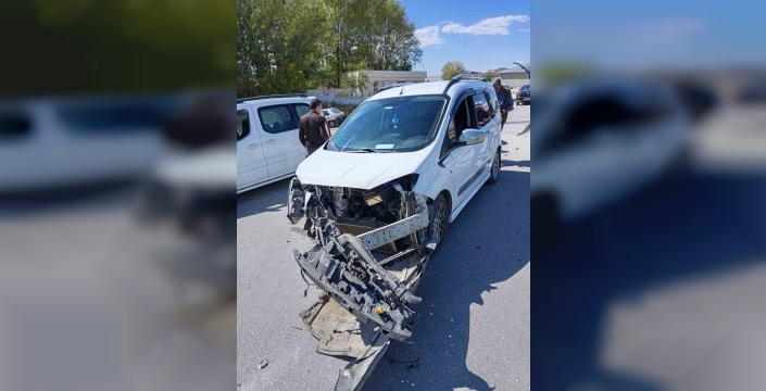 Erciş’te trafik kazası, 1 yaralı