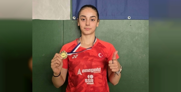 Erzincanlı milli sporcu badmintonda şampiyon oldu