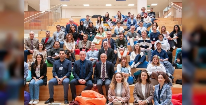 EBYÜ’de Global Englishes in Language Teaching Programının açılışı gerçekleştirildi