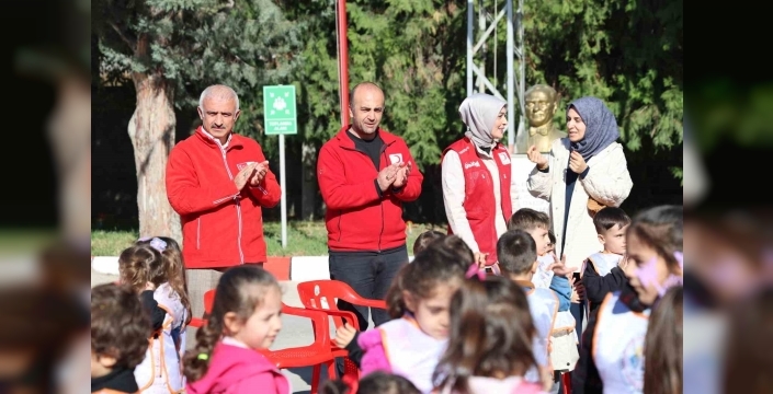 Elazığ’da Kızılay haftası coşkusu: 100’ün üzerinde okul ziyaret edilecek