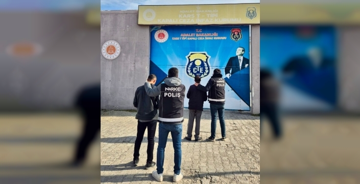Kars’ta kesinleşmiş hapis cezası bulunan 2 kişi yakalandı
