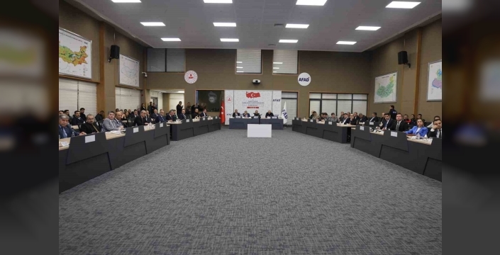 Kuzey Anadolu ve Doğu Anadolu Fay zonu arasında yer alan Elazığ’da İl Afet Risk Azaltma Planı ele alındı